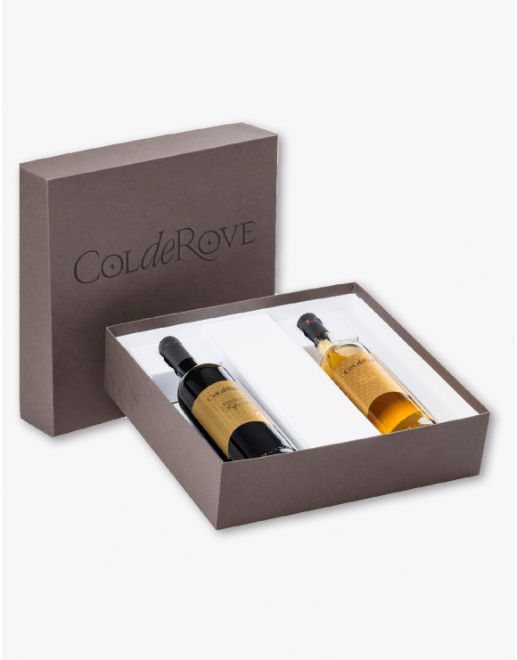 Confezione da 2 bottiglie 1 Foglia Oro  e 1 Grappa Foglia Oro